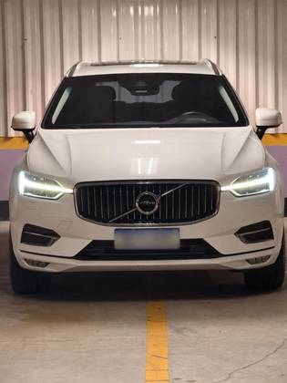 VOLVO XC60 2.0 T5 GASOLINA INSCRIPTION AWD GEARTRONIC VOLVO XC60 2.0 T5 GASOLINA INSCRIPTION AWD GEARTRONIC